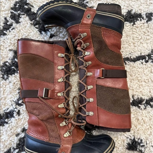 Sorels - Picture 2 of 6